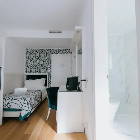 Hotel Citta Di Parenzo 3*
