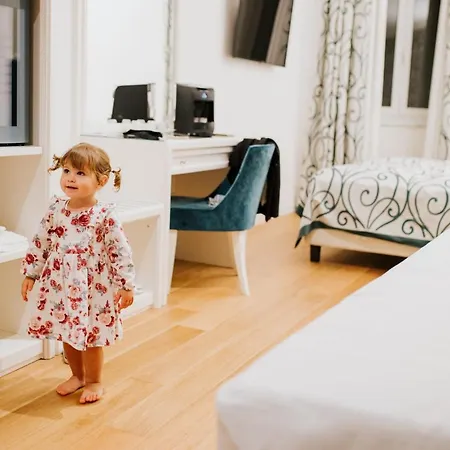 Hotel Citta Di Parenzo