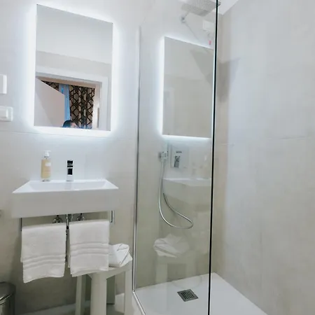 Hotel Citta' Di Parenzo 3*