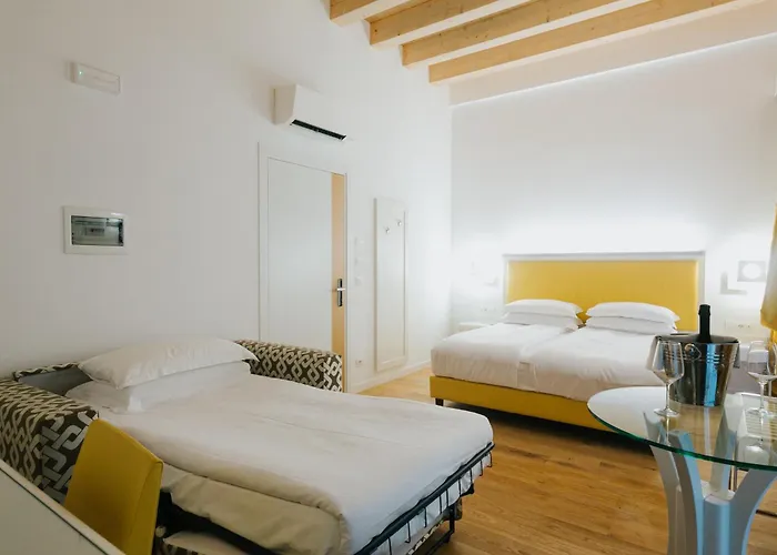 Di Parenzo 3* Trieste