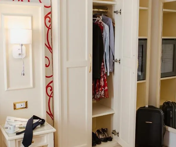 Di Parenzo 3* Trieste